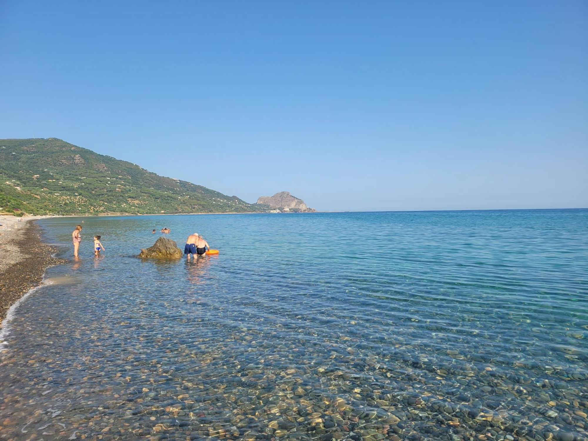 Beach Of Eden Cefalu' Экстерьер фото